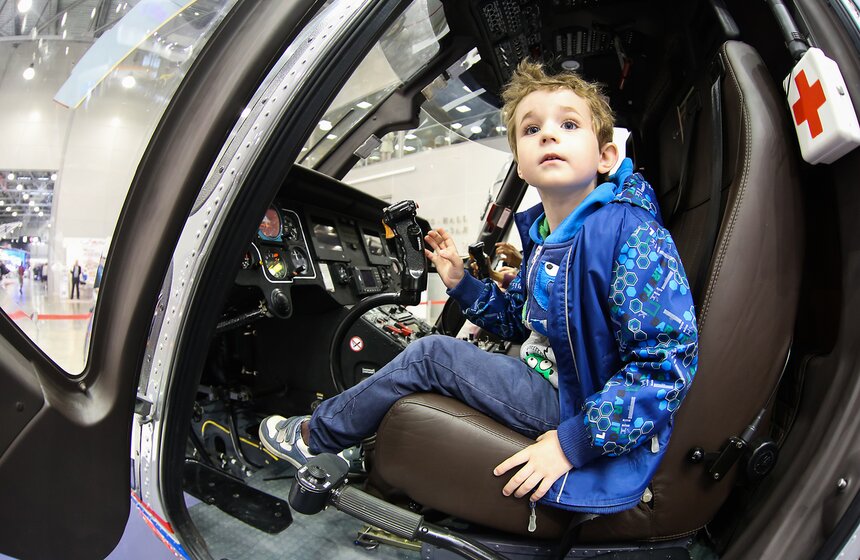 В столице проходит международная выставка HeliRussia 22 фото