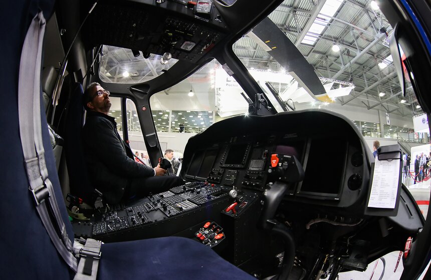 В столице проходит международная выставка HeliRussia 16 фото