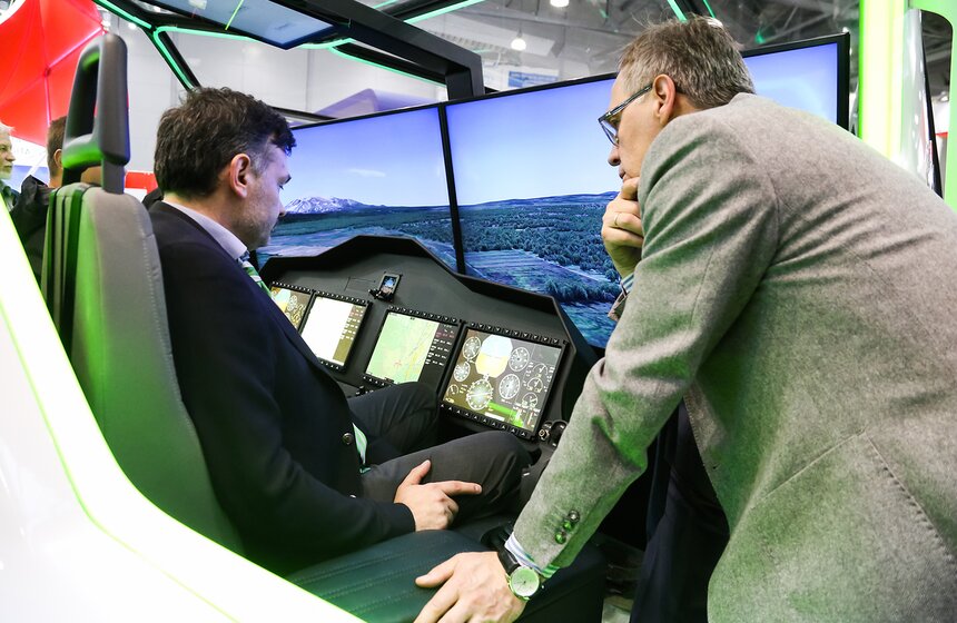 В столице проходит международная выставка HeliRussia 4 фото