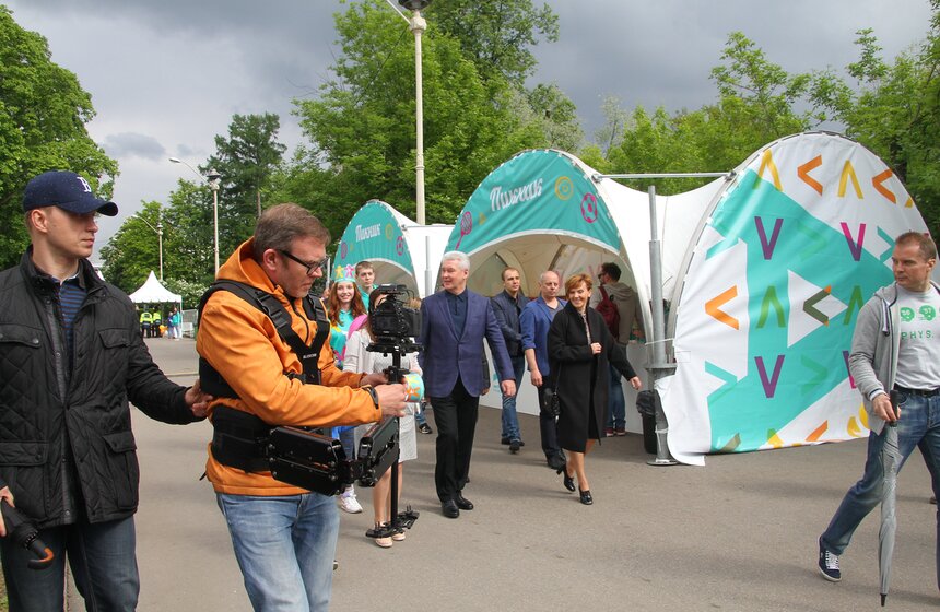 Мэр Москвы посетил день рождения проекта "Активный гражданин" 13 фото