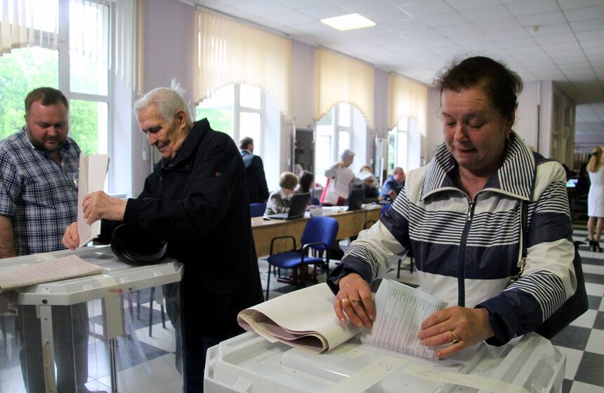Сергей Собянин проголосовал на предварительных выборах ЕР 7 фото