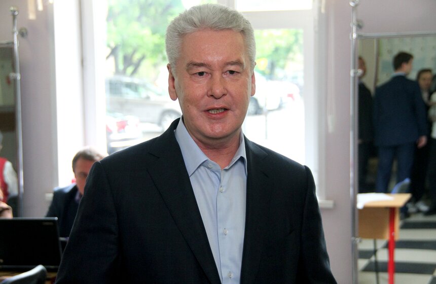 Сергей Собянин проголосовал на предварительных выборах ЕР 18 фото