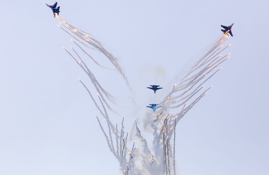 "Стрижи" и "Русские витязи" отметили 25-летие 7 фото