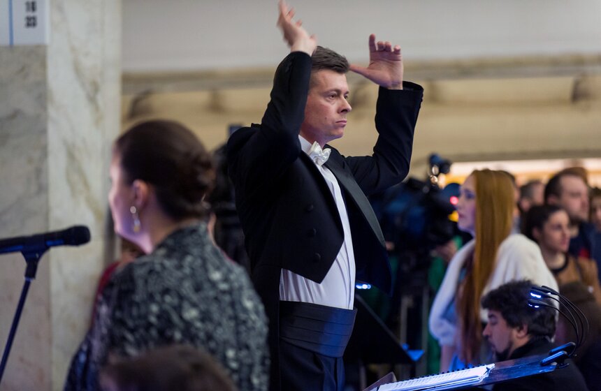 На станции метро "Кропоткинская" прошел ночной концерт 13 фото