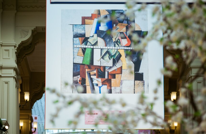 Выставка "Русский авангард. XXI век" в ГУМе 9 фото