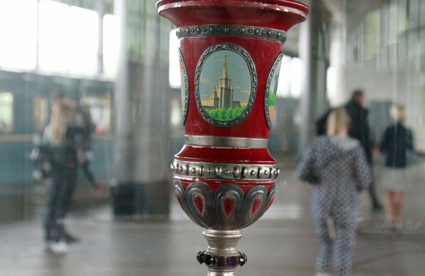 Выставка "Золото наших побед" на станции "Воробьевы горы" 6 фото