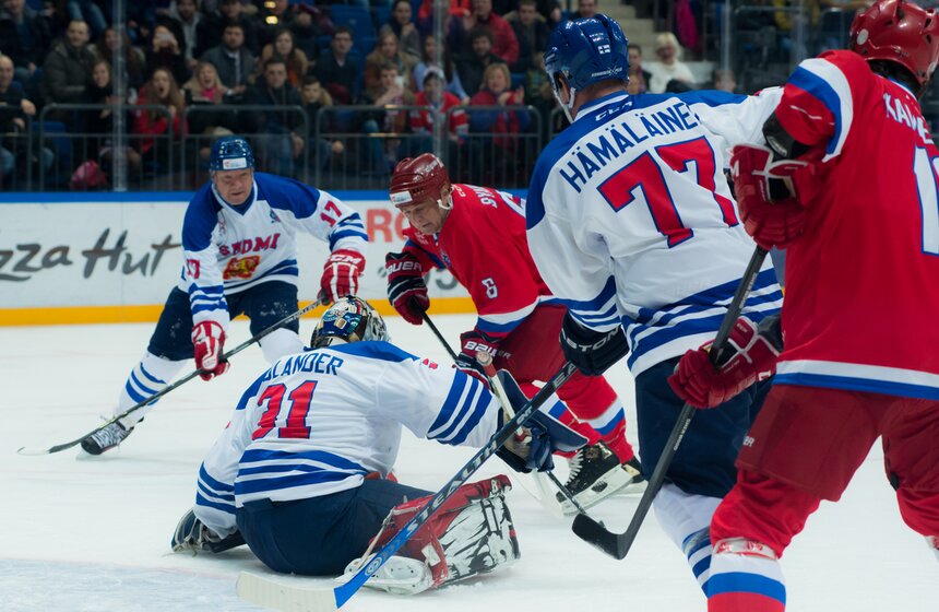 Полуфинал Лиги легенд мирового хоккея 14 фото