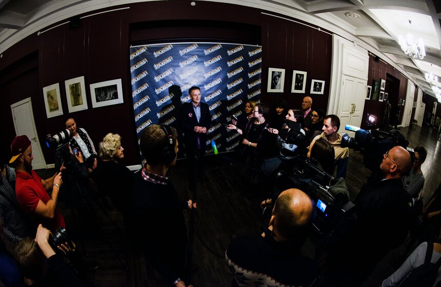 В театре Ермоловой прошла премьера спектакля "Счастливчики" 7 фото