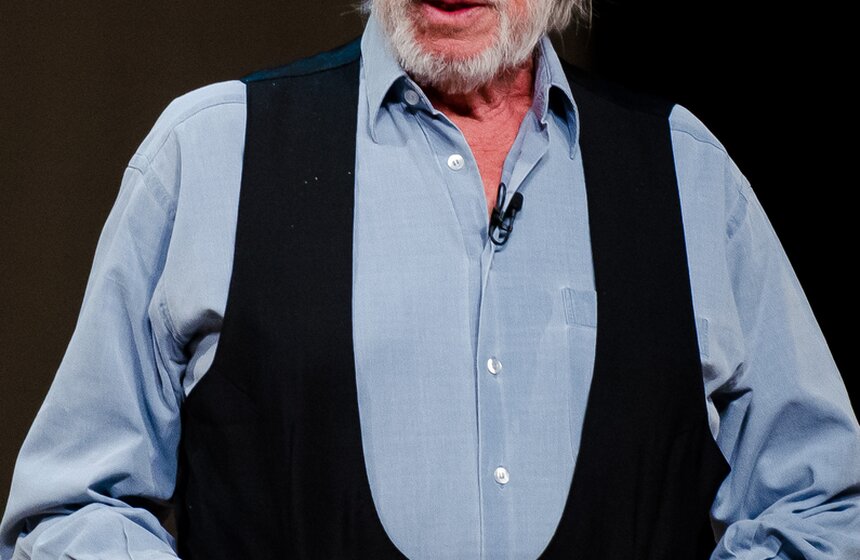 Премьера спектакля "Пьер Ричард III" в БКЗ "Космос" 11 фото