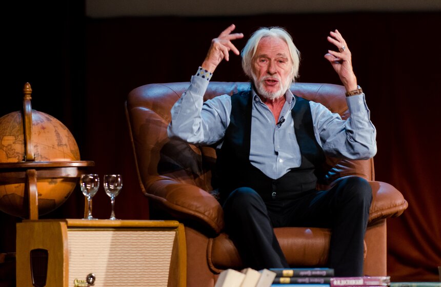 Премьера спектакля "Пьер Ричард III" в БКЗ "Космос" 10 фото