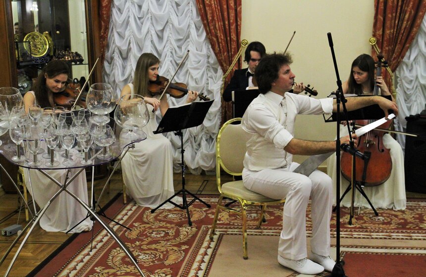 Сергей Собянин вручил премии молодым ученым 2 фото