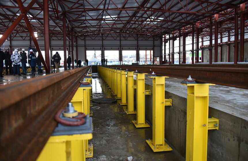 Сергей Собянин осмотрел строящееся электродепо "Лихоборы" 11 фото