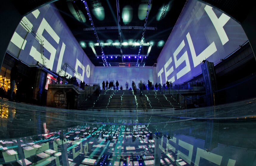 Открытие новой мультиформатной площадки Tesla4000 3 фото