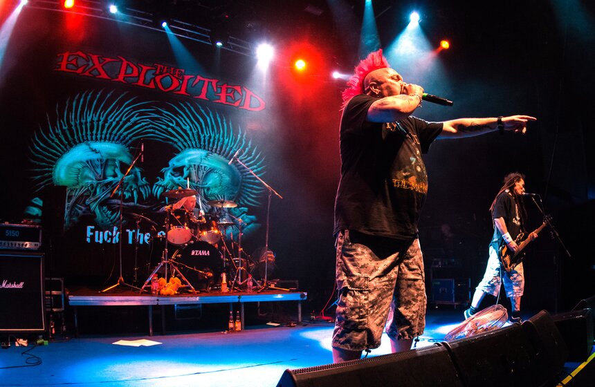 Концерт The Exploited в клубе Yotaspace 17 фото