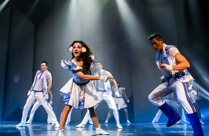 Шоу Flexx Ballet в московском мюзик-холле 18 фото