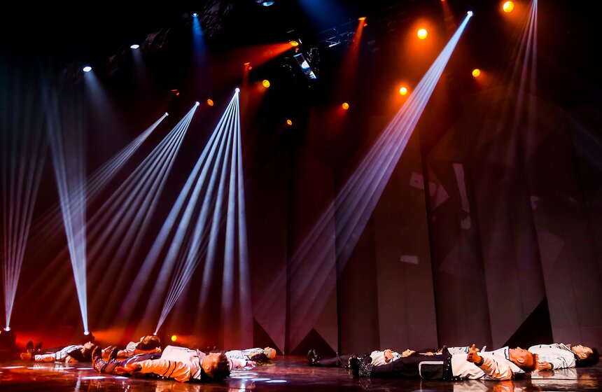 Шоу Flexx Ballet в московском мюзик-холле 9 фото