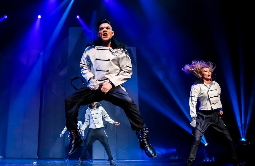 Шоу Flexx Ballet в московском мюзик-холле 8 фото