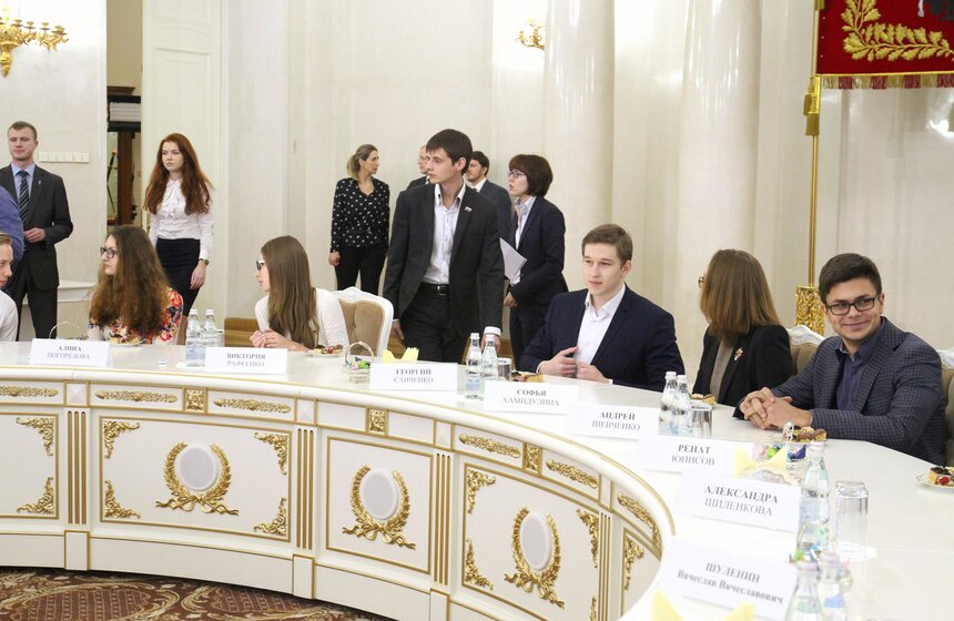 Сергей Собянин встретился со студентами столичных вузов 4 фото