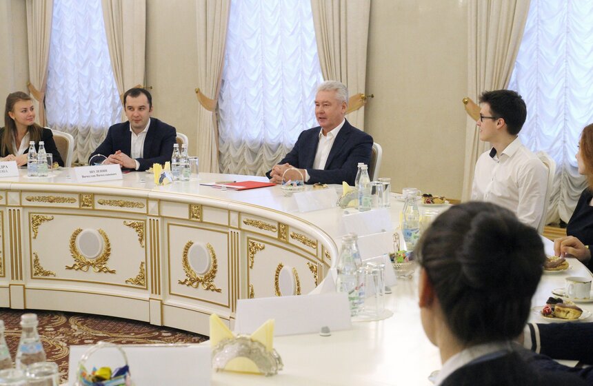 Сергей Собянин встретился со студентами столичных вузов 10 фото