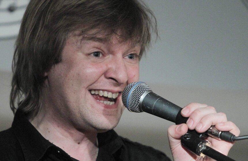 Алексей Кудрявцев выступил в бард-кафе "Гнездо глухаря" 5 фото