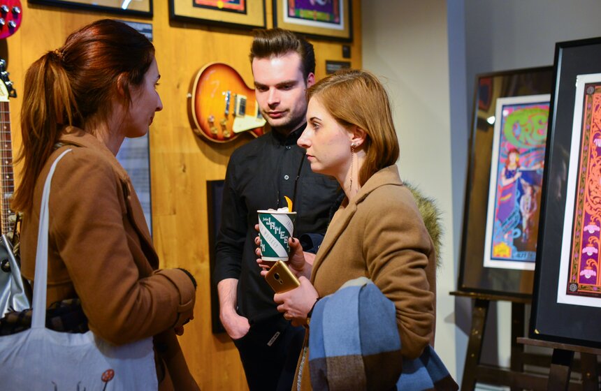 В "Цветном" открылась выставка "Bob Masse: Rock Posters" 16 фото