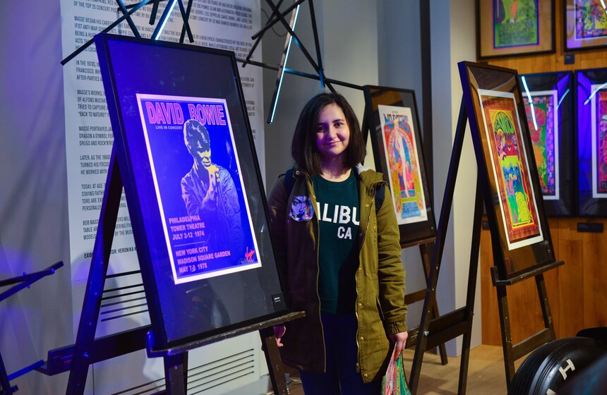 В "Цветном" открылась выставка "Bob Masse: Rock Posters" 17 фото