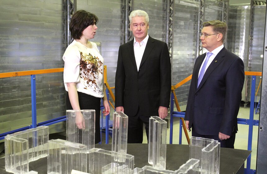 Сергей Собянин осмотрел легкоатлетический манеж МГСУ 19 фото