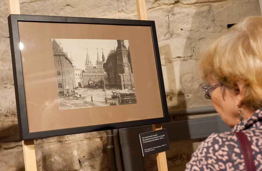 Открылась выставка о значимых архитектурных объектах столицы 6 фото