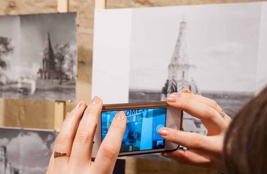 Открылась выставка о значимых архитектурных объектах столицы 13 фото