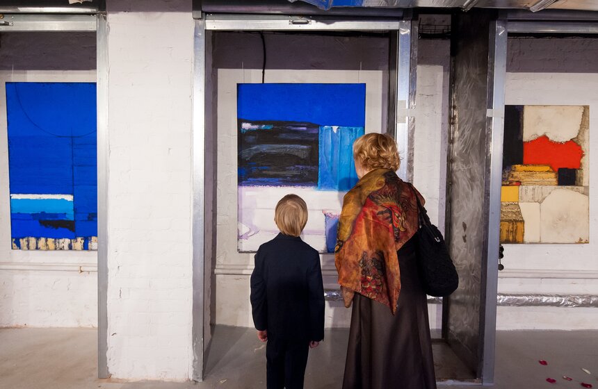 Выставка "Современная живопись эпохи постмодернизма XXI века" 22 фото