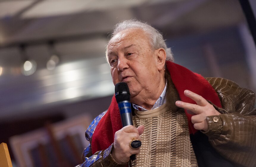 Выставка "Современная живопись эпохи постмодернизма XXI века" 16 фото