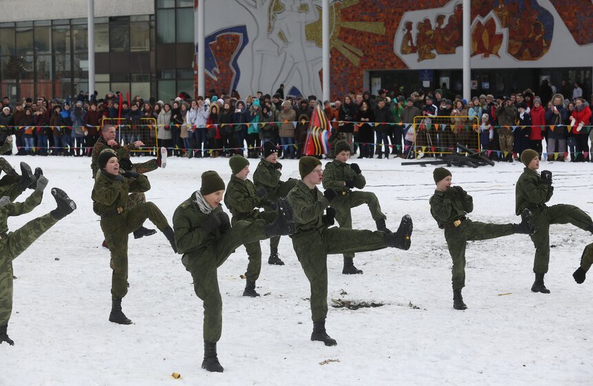 День защитника Отечества во Дворце Пионеров 14 фото