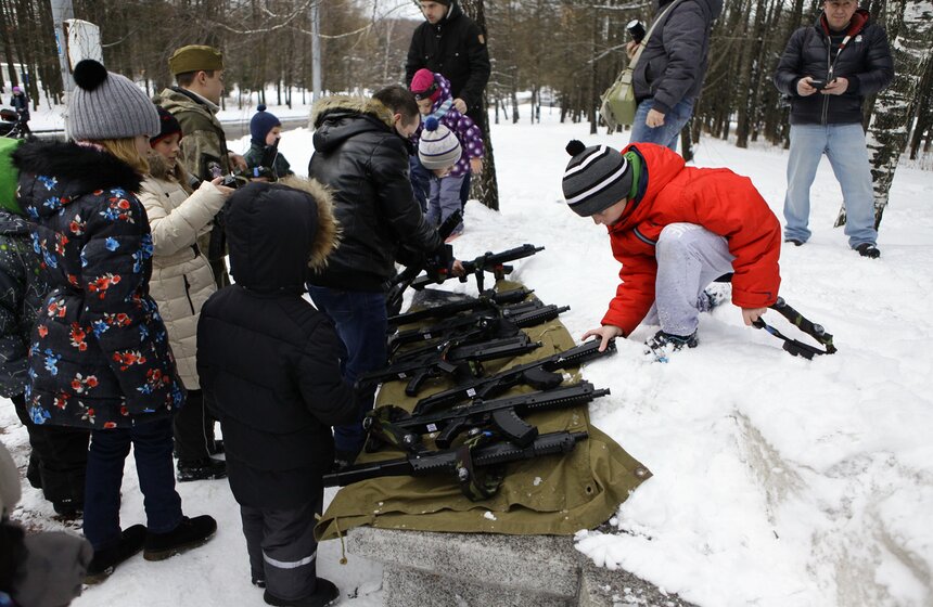 В Парке Победы прошли командные игры "Московский рубеж" 2 фото