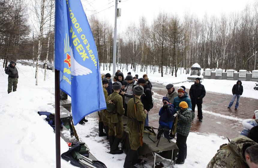 В Парке Победы прошли командные игры "Московский рубеж" 4 фото