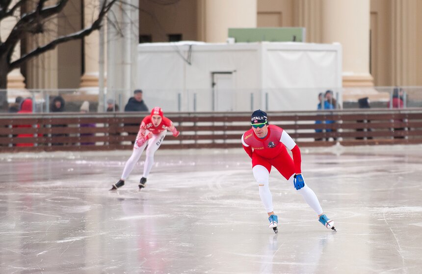 Фестиваль "Московские молнии" на катке ВДНХ 1 фото
