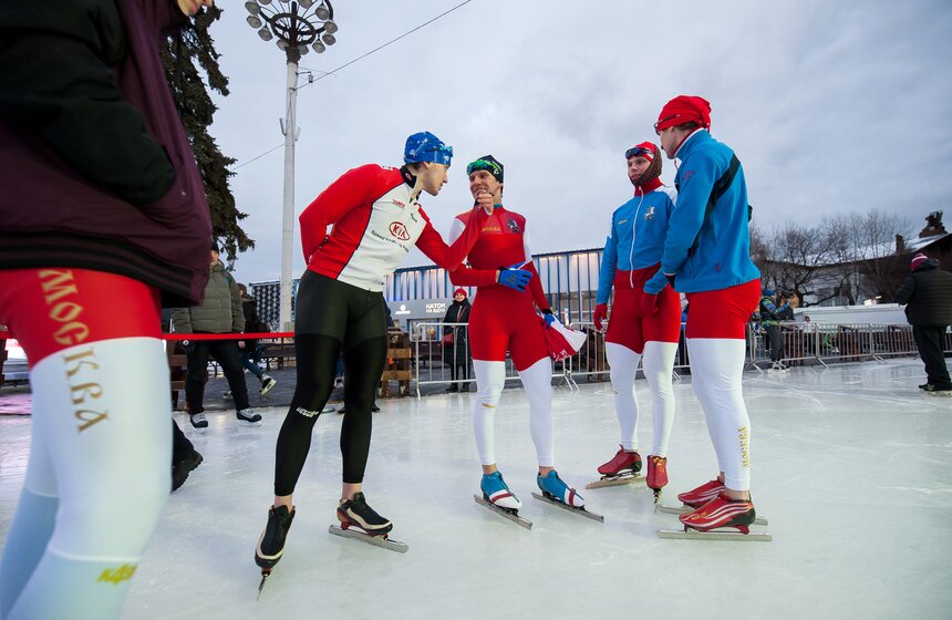 Фестиваль "Московские молнии" на катке ВДНХ 15 фото