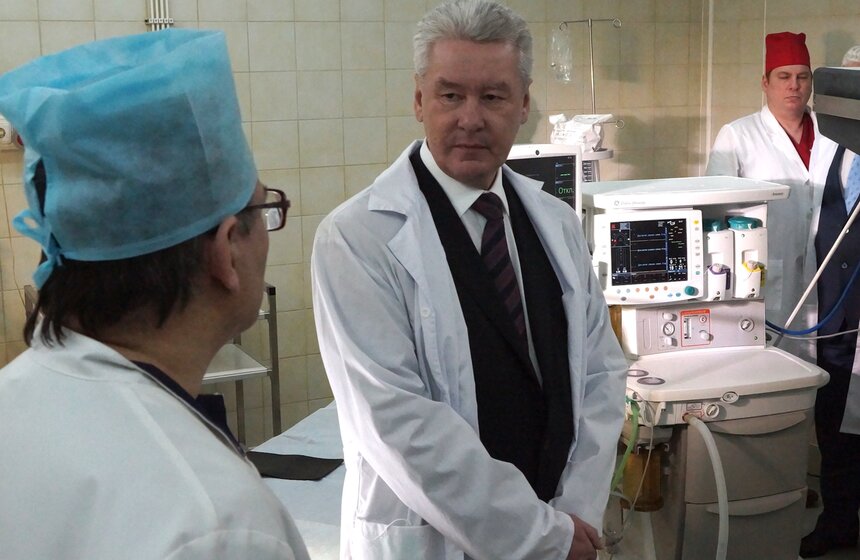 Мэр Москвы посетил перинатальный центр на востоке столицы 10 фото