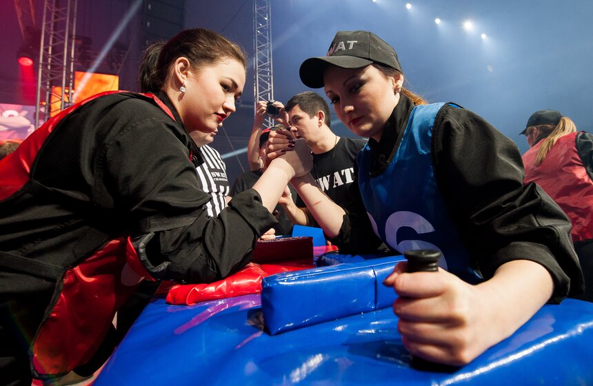 В Москве прошел силовой турнир сотрудников авиабезопасности 13 фото