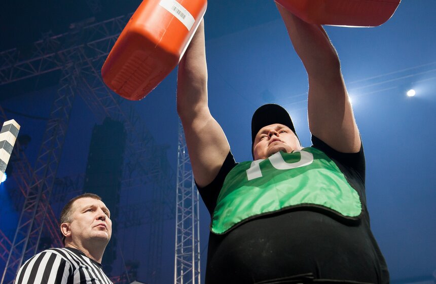 В Москве прошел силовой турнир сотрудников авиабезопасности 7 фото