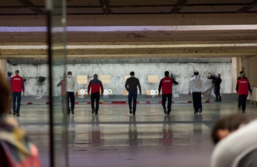 Депутаты поучаствовали в соревнованиях по стрельбе 29 фото