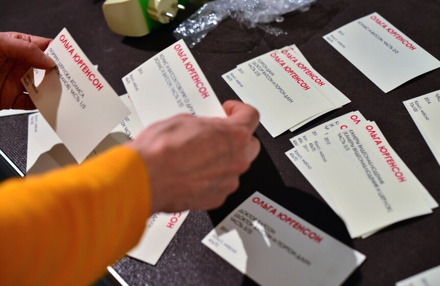 Выставка Ольги Юргенсон "Овсянка, сэр!" в Savina Gallery Mars 10 фото