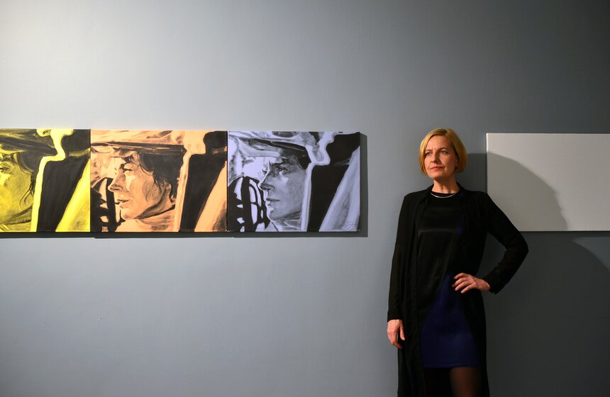 Выставка Ольги Юргенсон "Овсянка, сэр!" в Savina Gallery Mars 18 фото