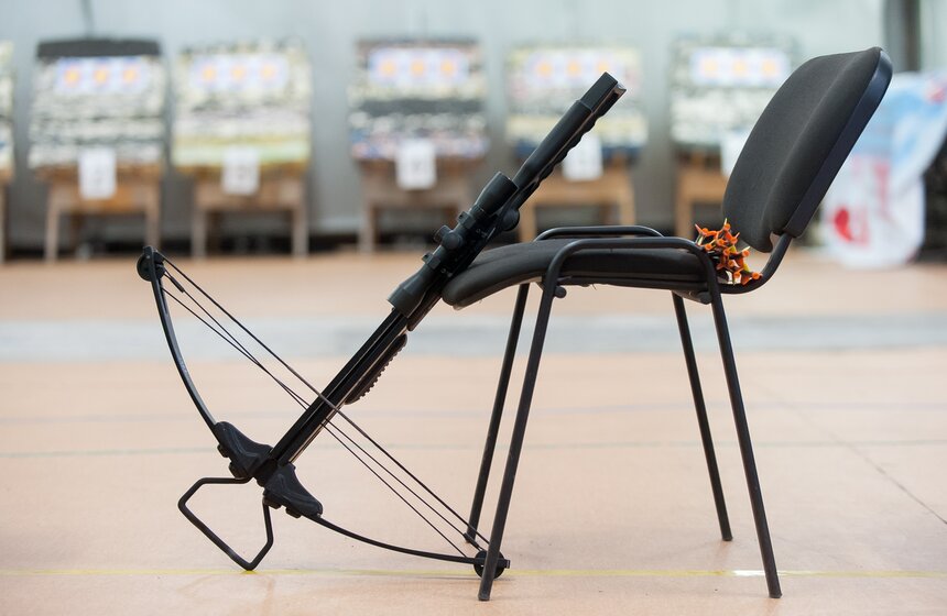 Депутаты поучаствовали в соревнованиях по стрельбе 9 фото