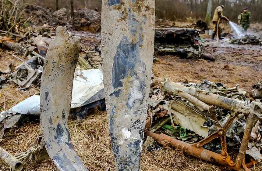 В Тверской области подняли фрагменты бомбардировщика Пе-2 3 фото