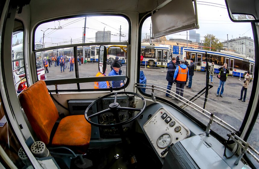 В столице прошел праздник московского троллейбуса 4 фото