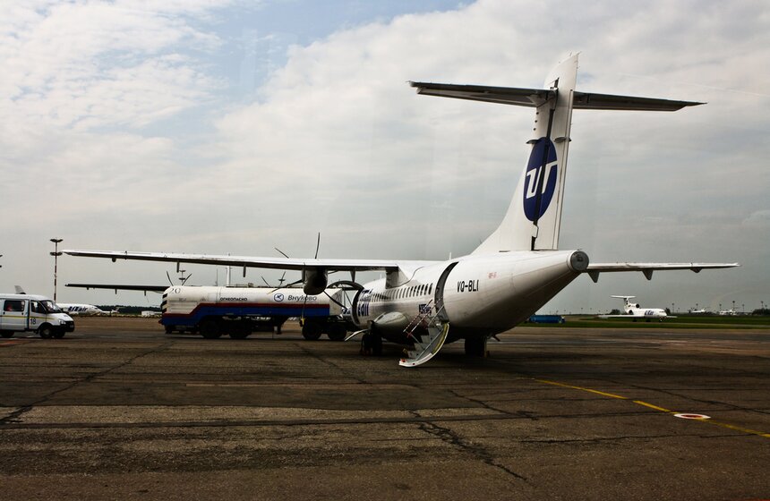 2 июля аэропорту "Внуково" исполнился 71 год 18 фото