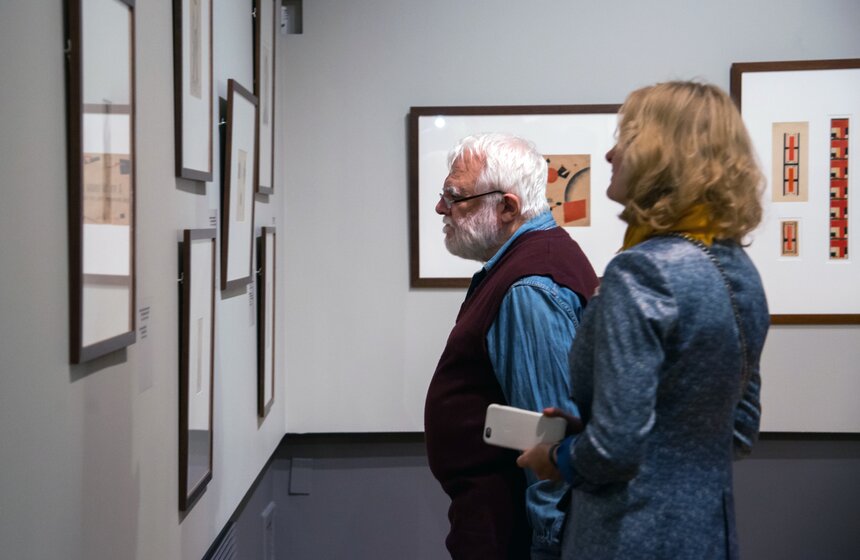 Выставка "Под знаком Малевича" в Третьяковской галерее 10 фото