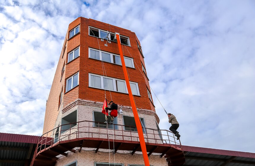 На "Интерполитехе" показали новейшую военную технику 27 фото