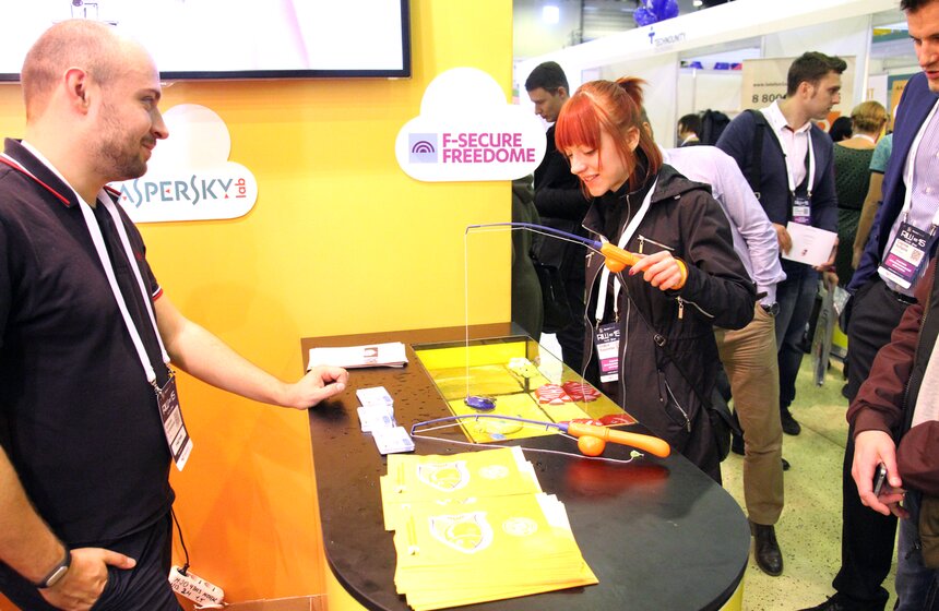 В Экспоцентре на Красной Пресне открылась выставка RIW-2015 20 фото