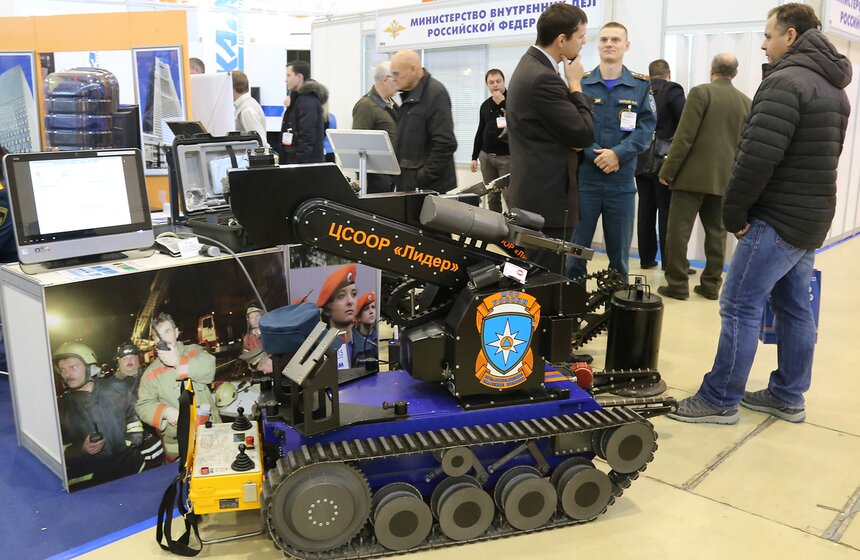 На ВДНХ открылась оборонная выставка "Интерполитех-2015" 35 фото